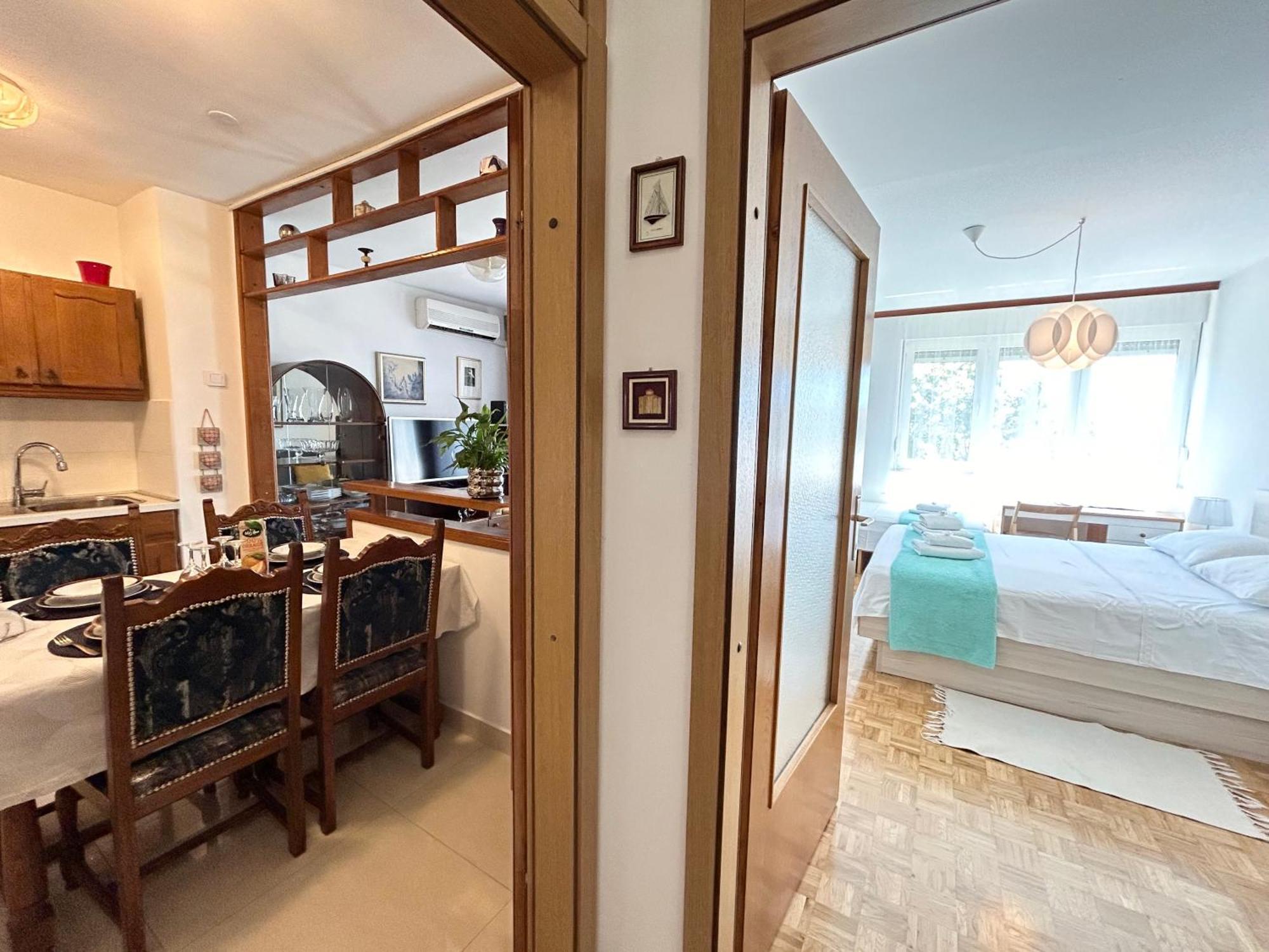 Apartman Mira 자다르 외부 사진