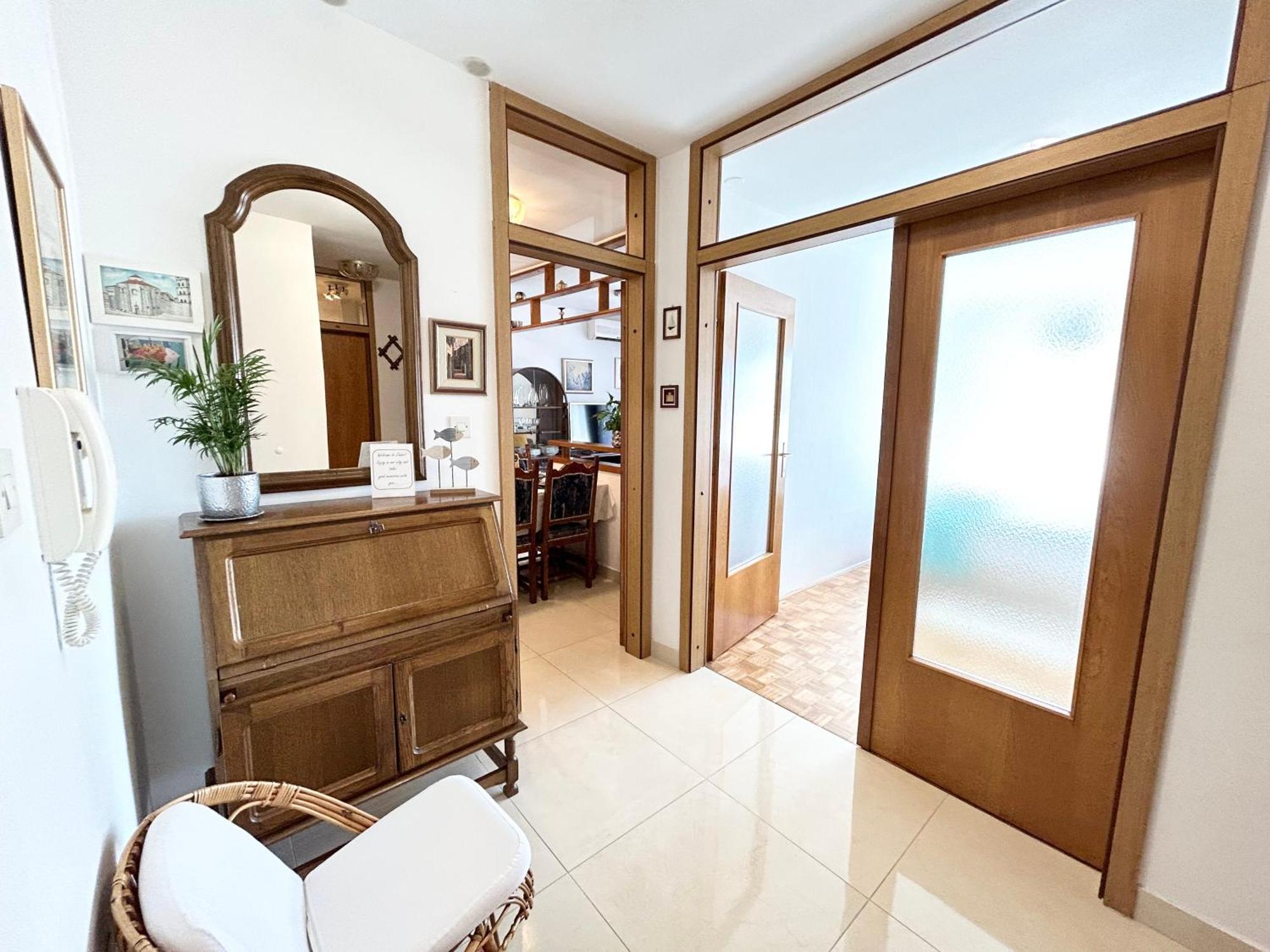 Apartman Mira 자다르 외부 사진