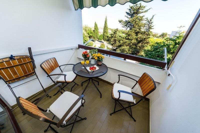 Apartman Mira 자다르 외부 사진